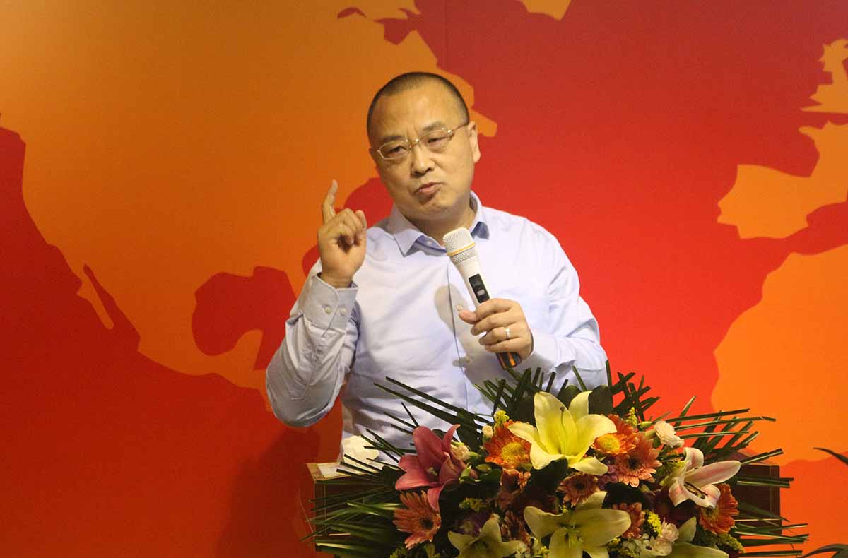 曾伟教授 曾伟教授